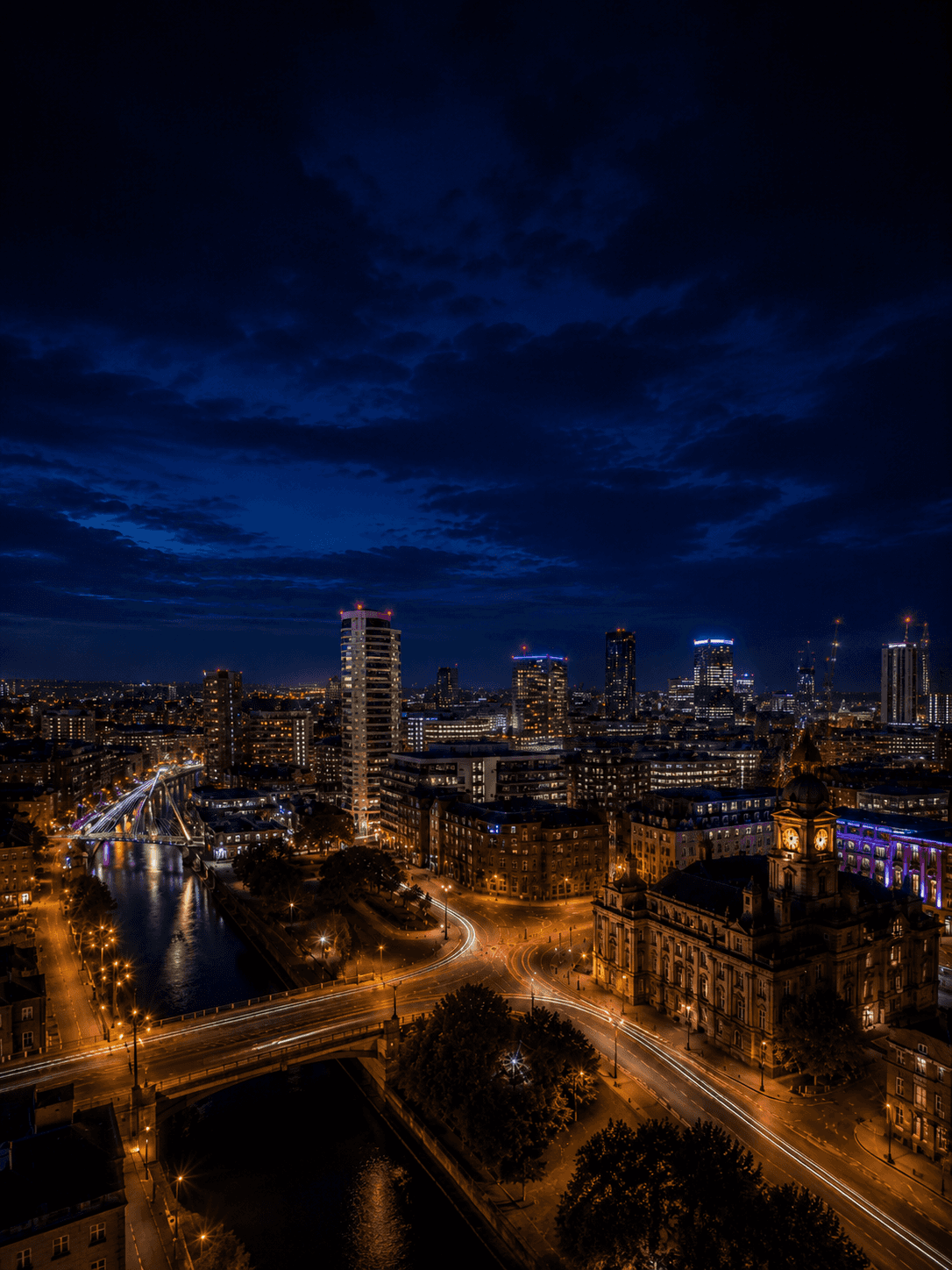 Leeds outcall escorts — Empire