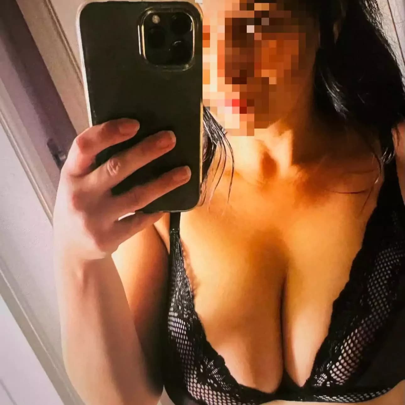 Lubi — Empire outcall escort