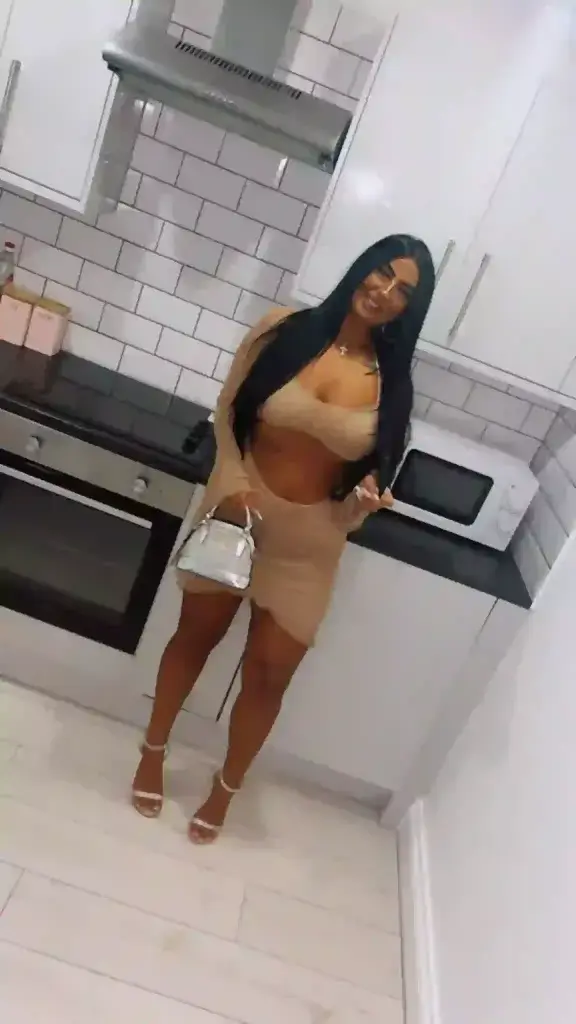 Diamond Profile Picture - Empire Escorts